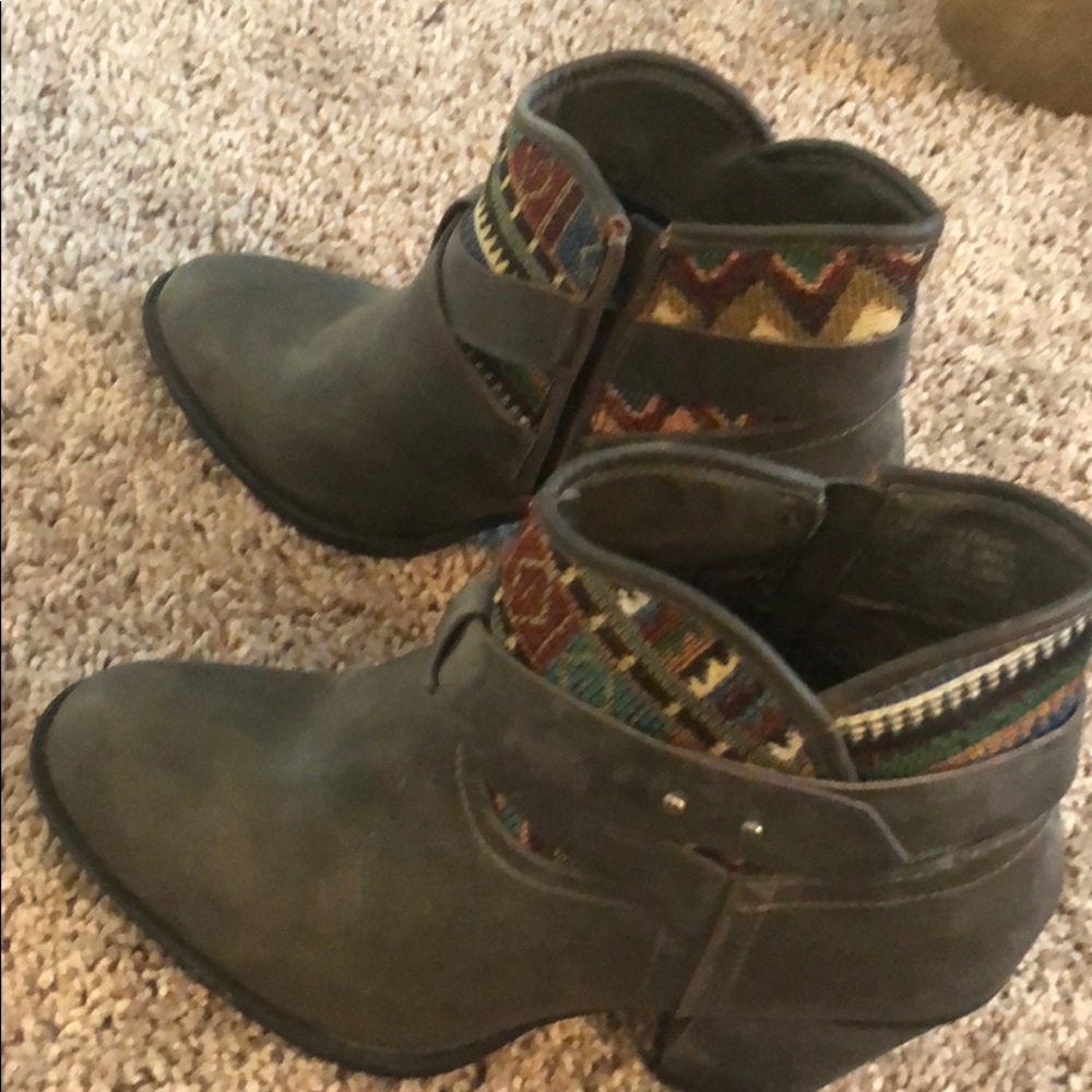 7.5 shoes xoxo brand